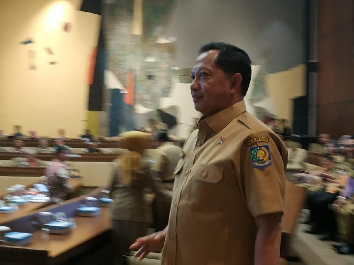 Menteri Dalam Negeri Tito Karnavian di Komisi II Dewan Perwakilan Rakyat, Senayan, Jakarta, Selasa, 26 November 2019.