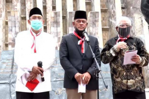 Ketua Presidium IPW Neta S Pane mengatakan sangat mungkin Gatot Nurmantyo juga bakal ditangkap seperti aktivis KAMI lain.