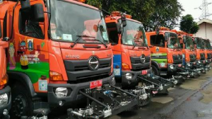 Ilustrasi, Armada Truck Kebersihan dari LH siap menjemput sampah dari tempat transit TPS