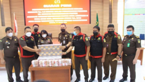 Foto: Tersangka Kasus Pemecah Ombak, Eks Bupati Minahasa Utara Kembalikan Rp 4,2 M