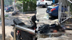 Sebuah ledakan terjadi didepan Gereja Katedral Makasar