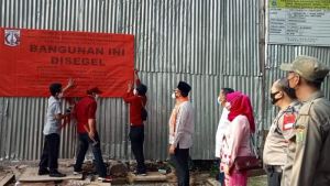 Langgar Aturan, Hunian Mewah di Jl Lembang Menteng Disegel!