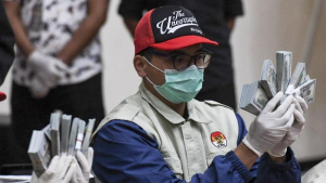ilustrasi barang bukti uang dari hasil operasi tangkap tangan oleh KPK
