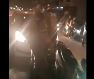 Foto: Video viral mobil halangi ambulans di Labuhanbatu Sumut (tangkapan layar)