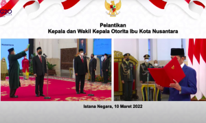Presiden RI Joko Widodo (Jokowi) melantik Gubernur Sulawesi Selatan (Sulsel) dan Kepala Otorita Ibu Kota Nusantara (IKN), Kamis (10/03/2022) sore.