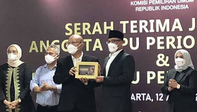 Hasyim Asy'ari Terpilih Jadi Ketua KPU 2022-2027