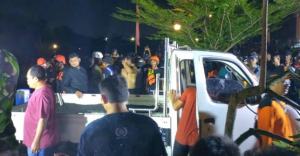 Pikap nyemplung embung di Bantul Pikap nyemplung embung di Bantul