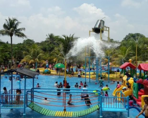 Putri Duyung Water Boom