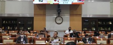 Suasana Rapat Kerja Antara Ketua KPK Firli Bahuri dengan Komisi III DPR
