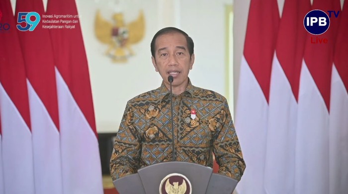 Presiden Jokowi Menyampaikan Keputusan Harga BBM Naik