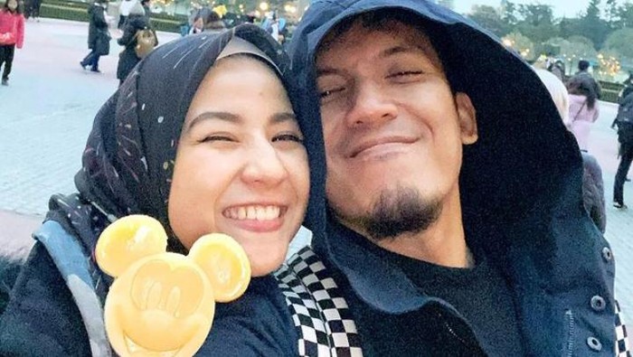 Natasha Rizki dan Desta Mahendra Natasha Rizki dan Desta Mahendra