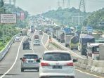 ilustrasi macet tol Japek