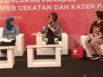 Dhanica Mae Dumo-Tiu (tengah), ketika berdiskusi kesehatan dengan dr Eny Listiawati (ketua LPK) Solo dan wakil dari PKK Kota Solo.