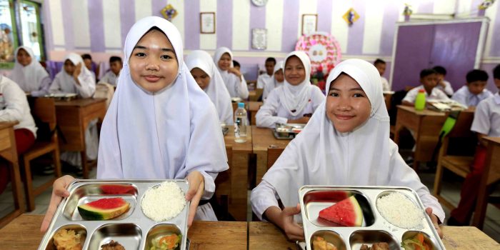 ilustrasi makan bergizi gratis
