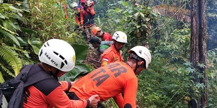 Tim SAR cari korban longsor di Banjarnegara