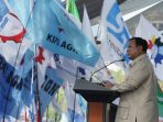 Presiden Prabowo Subianto menghadiri peringatan hari buruh.