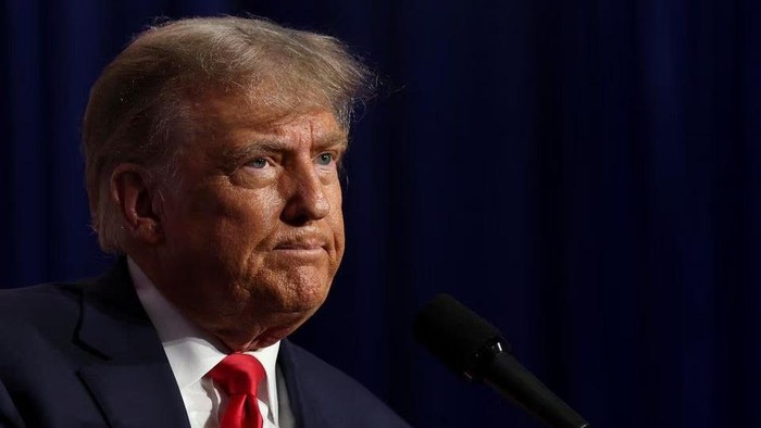 Keterlaluan Candaan Trump Bawa-bawa Nama 'Mohammad' Baca artikel detiknews, "Keterlaluan Candaan Trump Bawa-bawa Nama 'Mohammad'" selengkapnya httpsketerlaluan candaan trump bawa-bawa nama mohammad